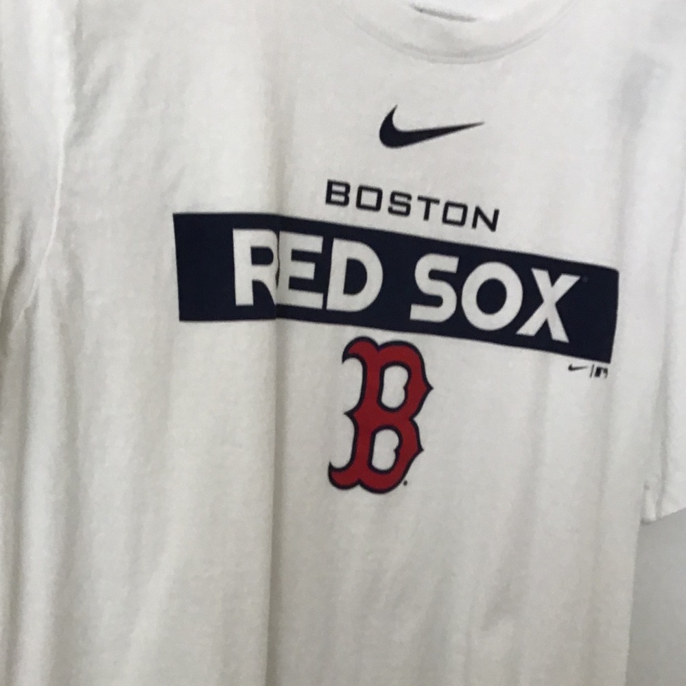 NIKE BOSTON RED SOX TEE - Picture 10 of 16